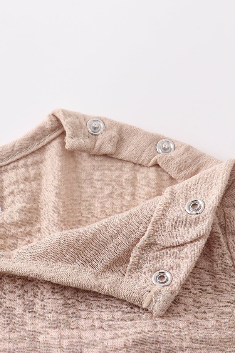 beige muslin shorts set