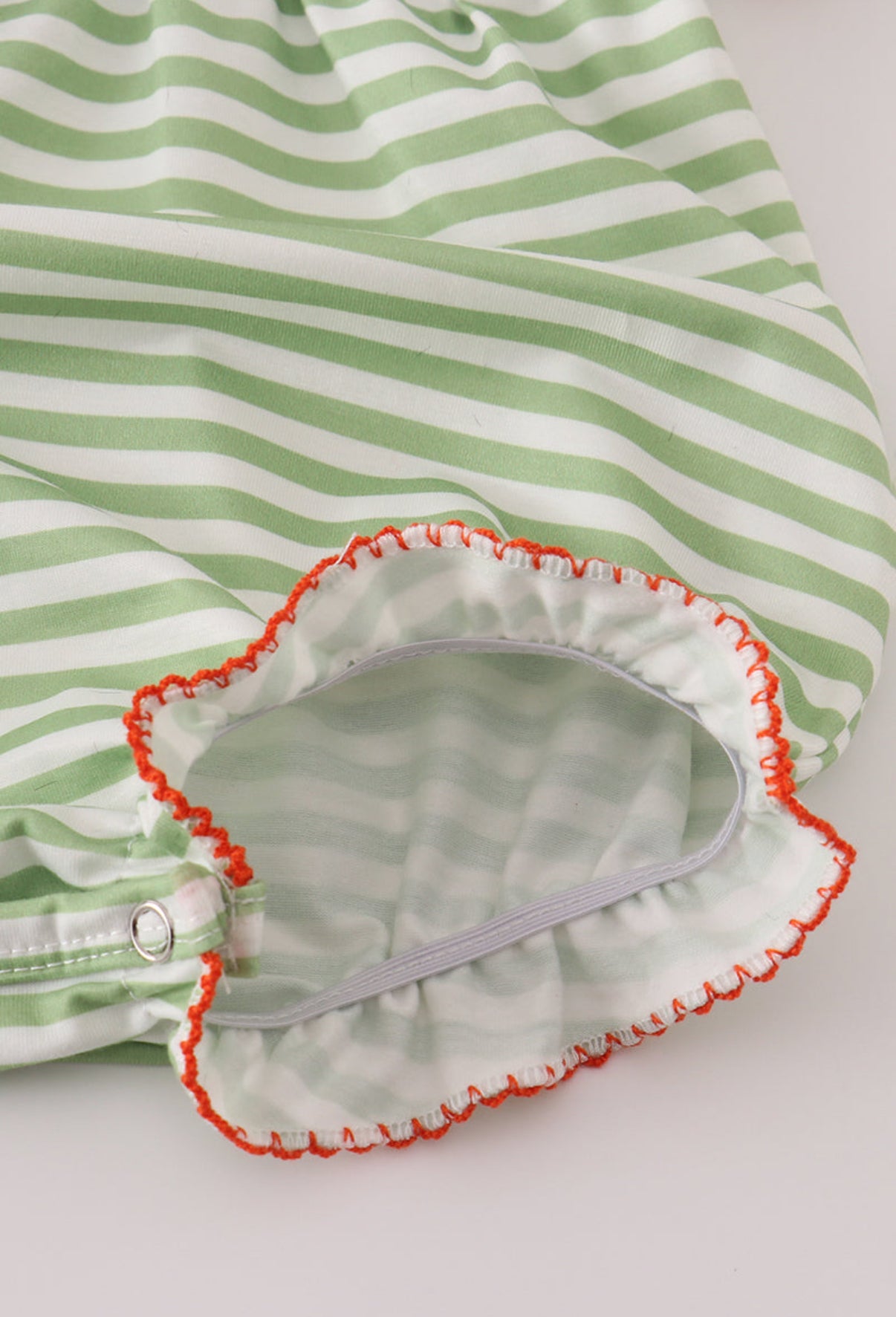 Green stripe pumpkin bubble