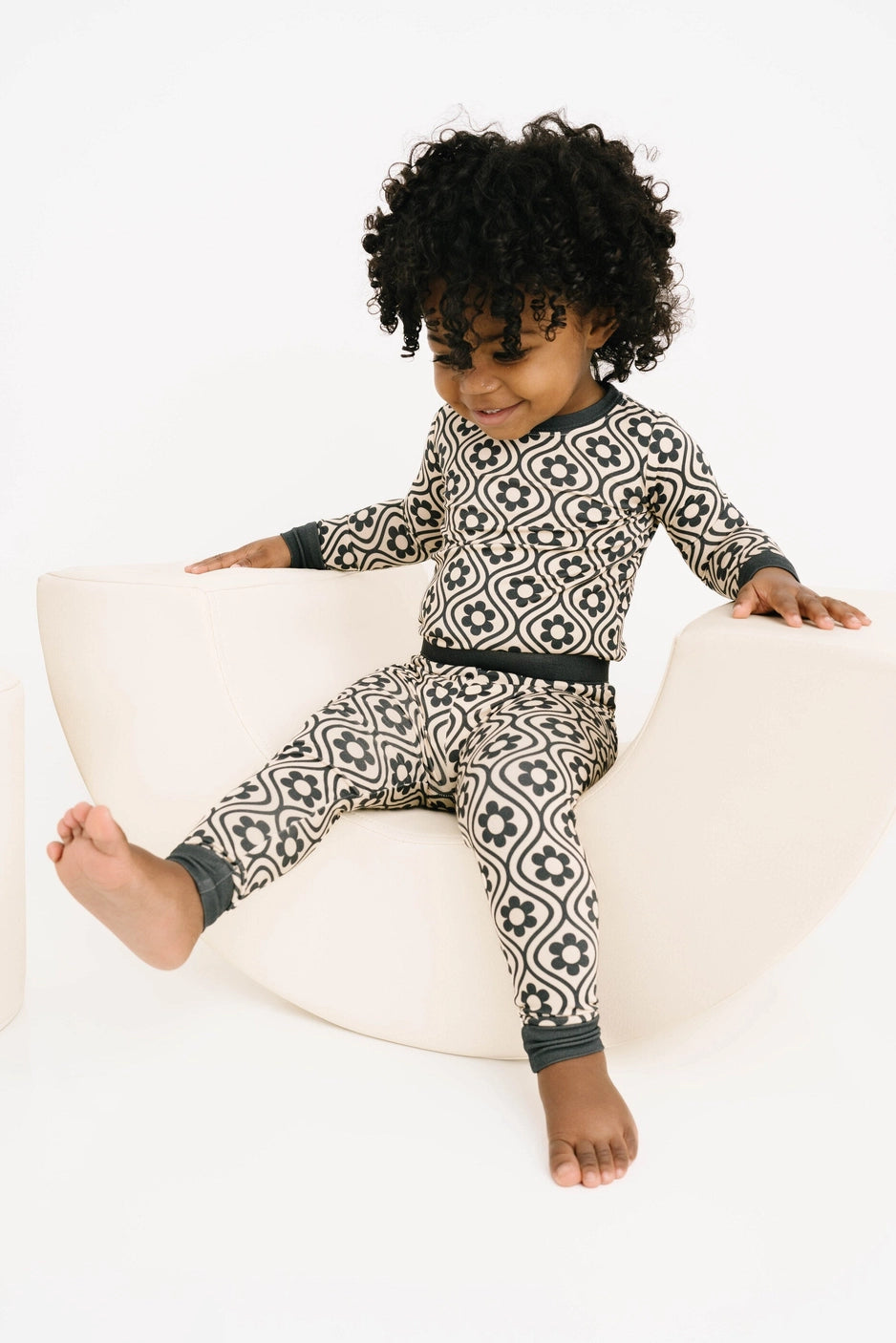 groovy flower bamboo pajama set