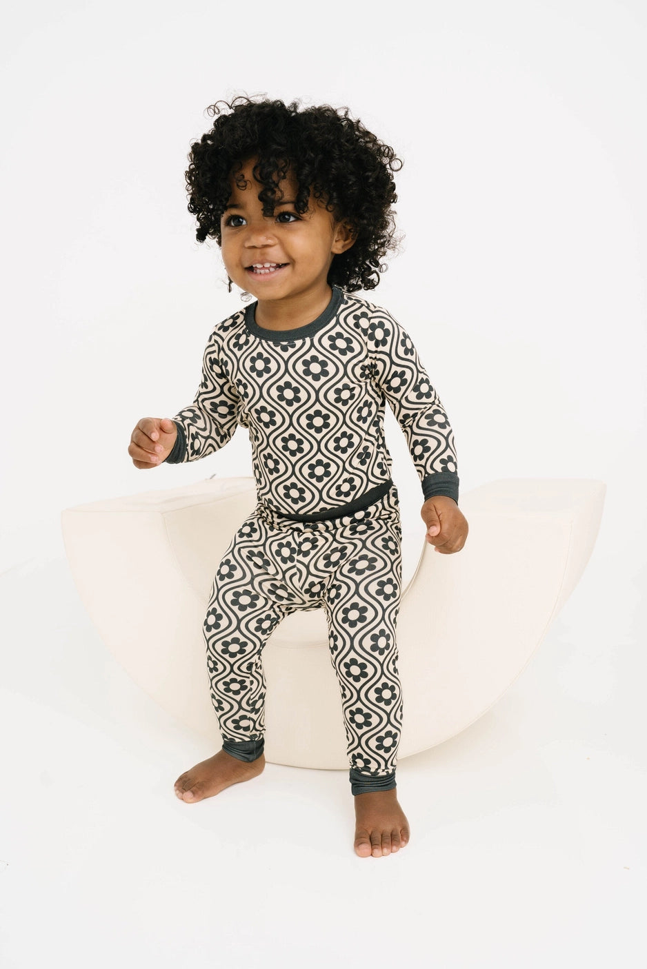 groovy flower bamboo pajama set