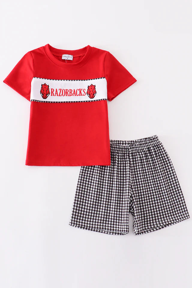 razorback applique smocked set