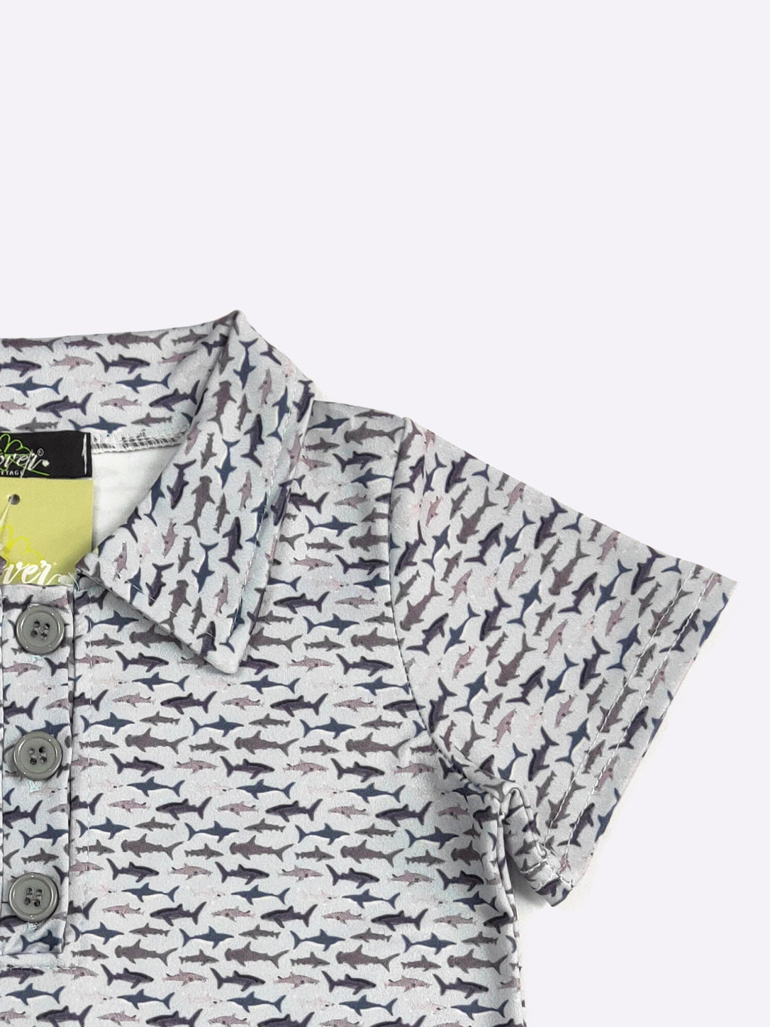 shark collar polo